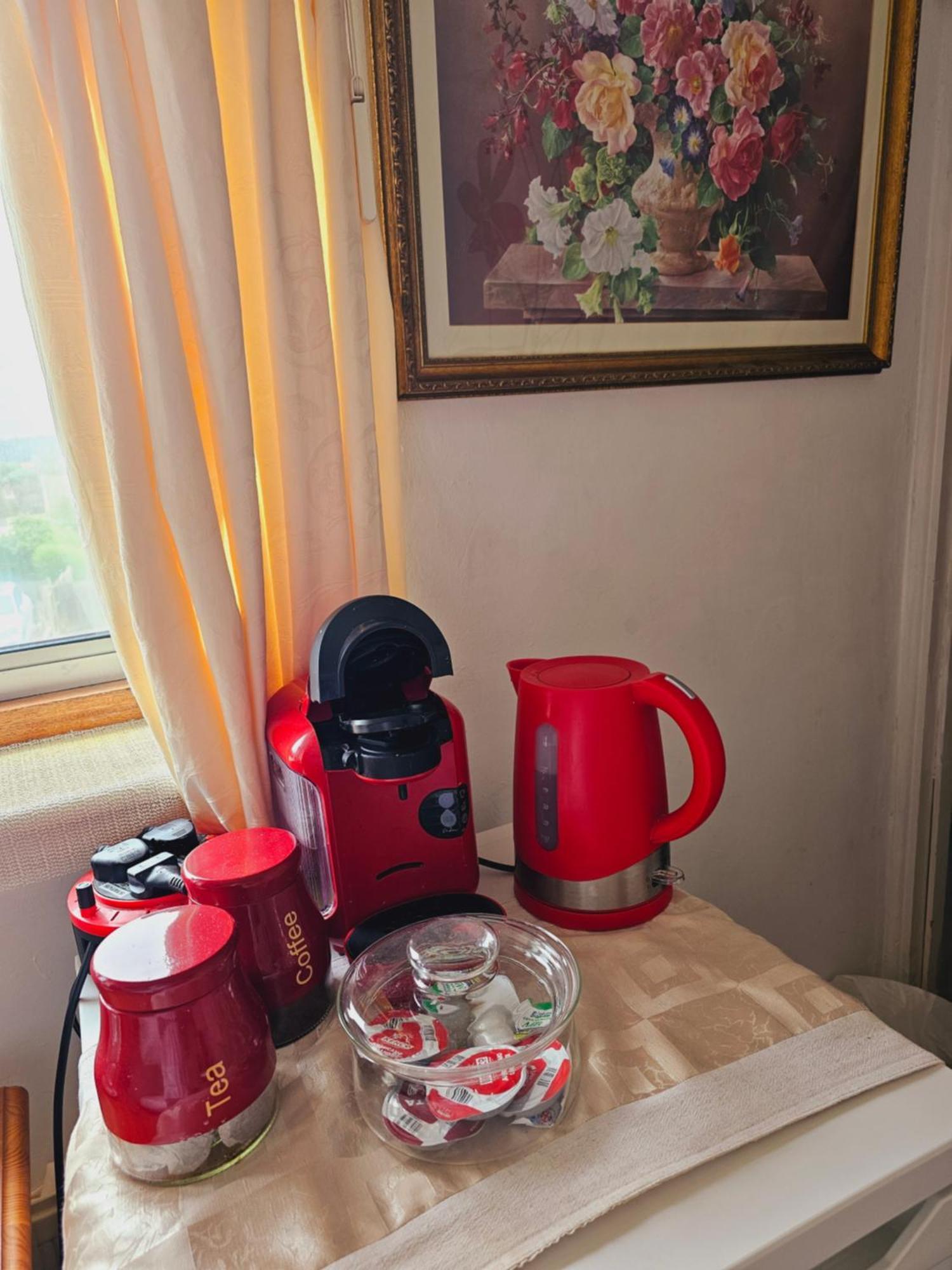 Apartamento Cuisinease Ollerton Exterior foto
