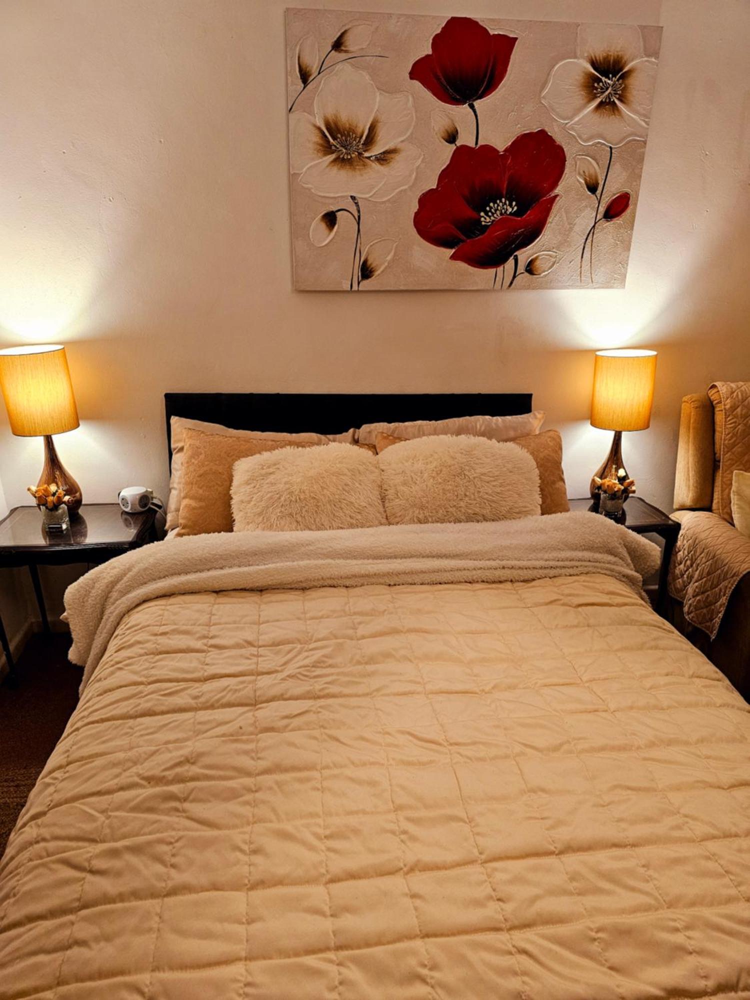 Apartamento Cuisinease Ollerton Exterior foto