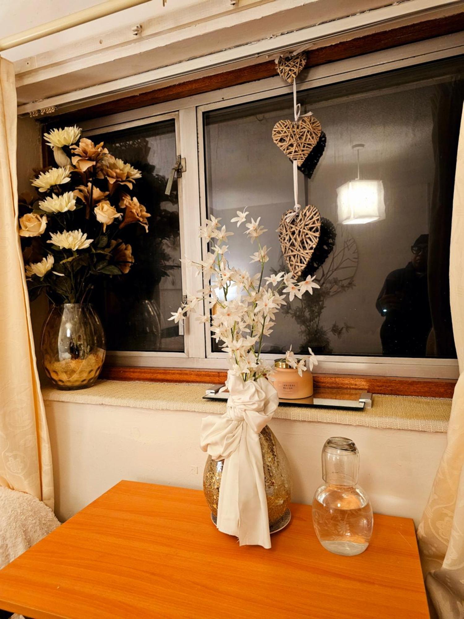 Apartamento Cuisinease Ollerton Exterior foto